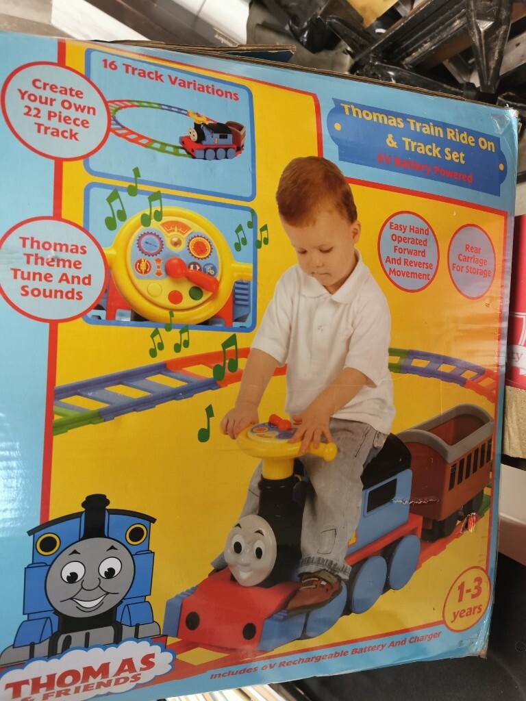 thomas & friends ride on train and 22 piece track set